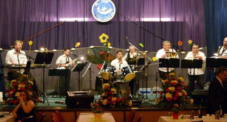 sonet orchestr.jpg